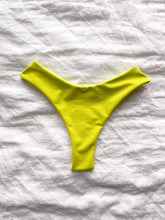 Load image into Gallery viewer, XS Walden Thong bottom
