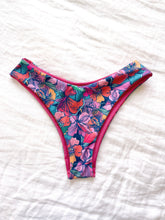 Load image into Gallery viewer, S Walden Cheeky bottom
