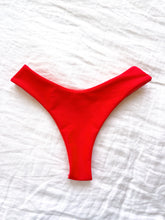 Load image into Gallery viewer, L Walden Thong bottom
