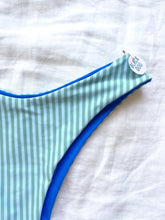 Load image into Gallery viewer, L Walden Cheeky bottom
