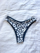 Load image into Gallery viewer, XL Walden Cheeky bottom
